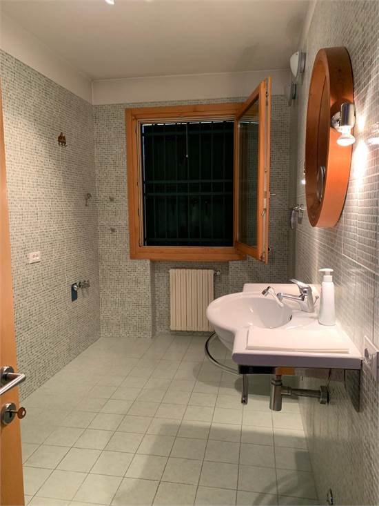 bagno piano terra