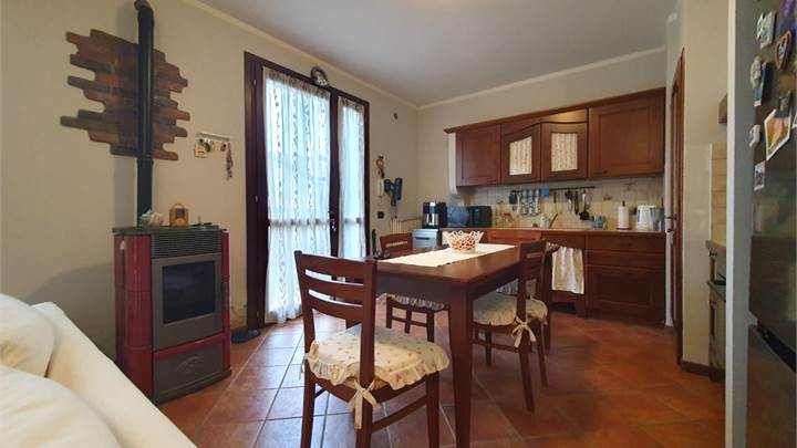 Due Carrare (PD) -  Duplex con 2 camere