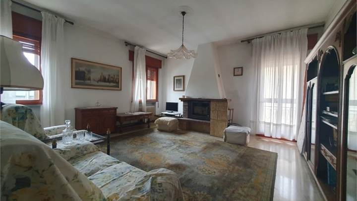 Albignasego (PD) - Casa singola da ristrutturare