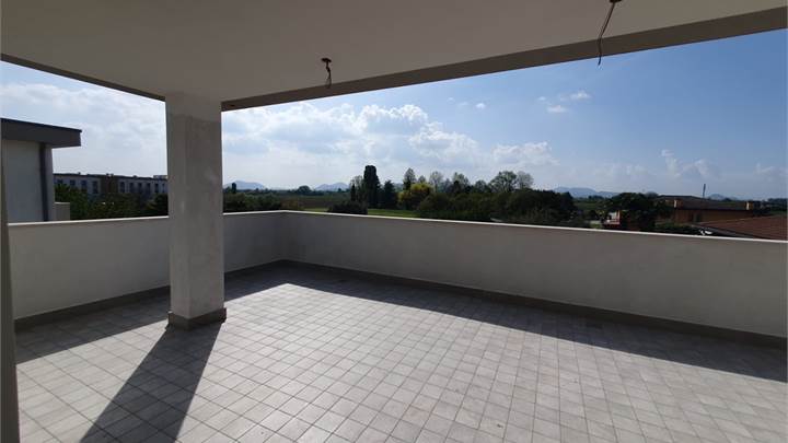 Maserà di Padova (PD) - Attico con terrazzo